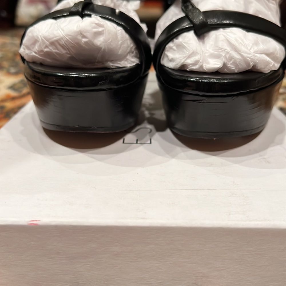 Burberry Shoes Heels - Picture 7 of 12